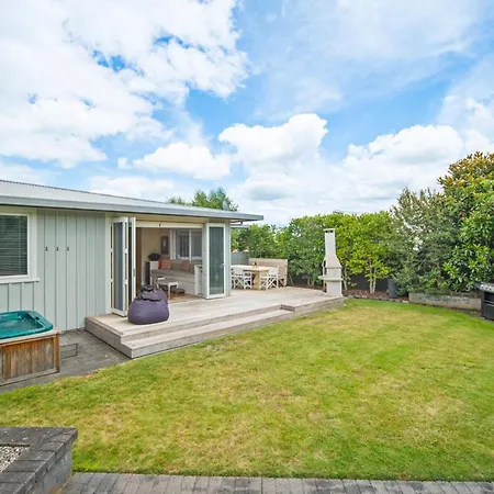 Great Lake Getaway - Taupo-3