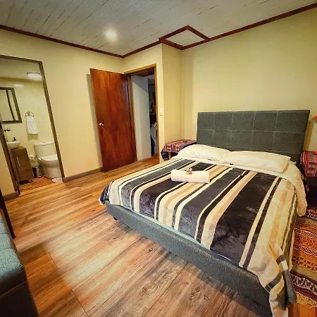 The Naked House - Hotel Nudista-3