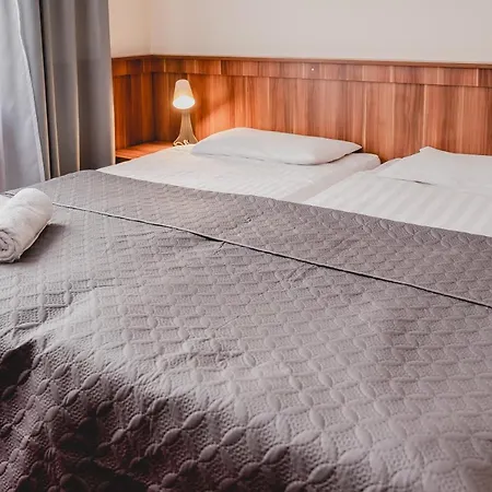 Hotel Nad Morzem - Art-Pension - Dabrowa - Holiday & Spa-2