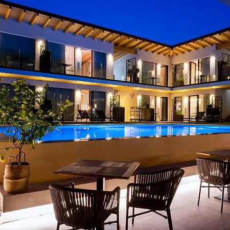Relais Limonaia - Suites & Garden Spa-2