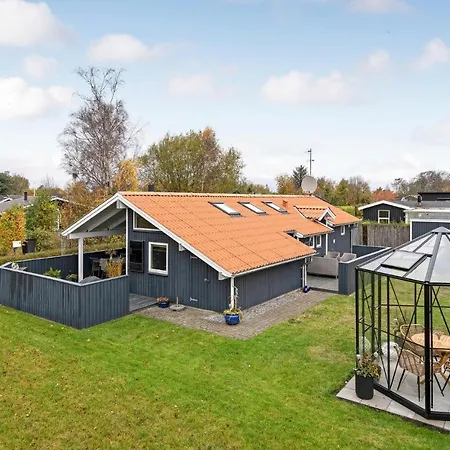 Lovely Home In Hadsund With Wifi-2