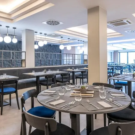 Hotel Delibab-2