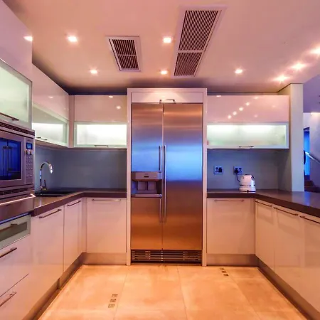 Pearls Of Umhlanga Exquisite 3 Level Penthouse-2