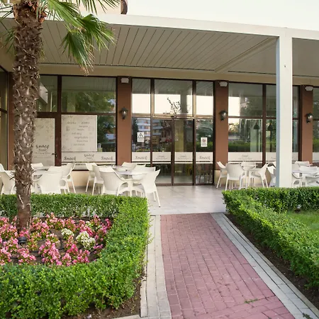 Hotel Laguna Park & Aqua Club-3