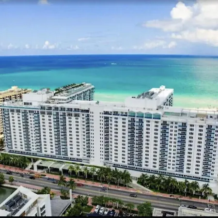 1 Hotel & Homes Miami Beach Oceanfront Residence Suites By Joe Semary-3