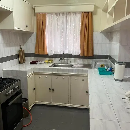 Lux Suites Lantana Apartments-2