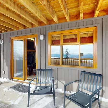 Woodcutter Cabin 16-2