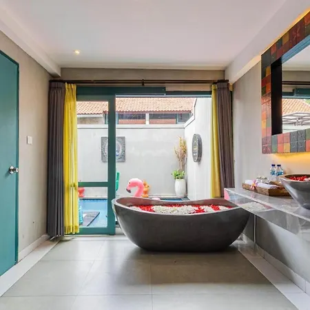Mezzanine Industrial 1 Bedroom Private Villa In Seminyak-3