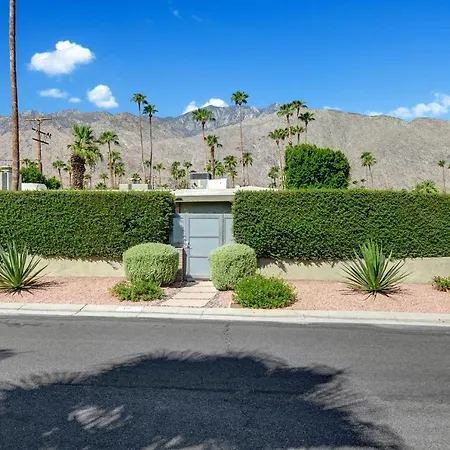 Ultra-Luxury- Resort Style Private Compound-Close To Everything- 3Bd/2.5Ba-2