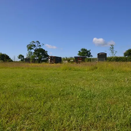Tabitha Shepherd'S Hut-3