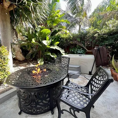 Stunning Luxury Oceanfront La Jolla Home!-3