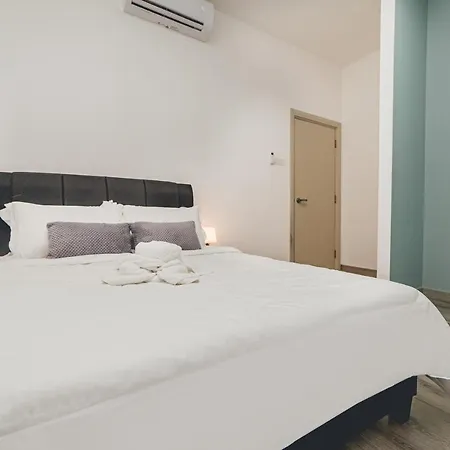 Midvalley Jb Mosaic Southkey Modern Sence 3Br 8Pax By Our Stay-2