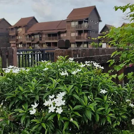 Villa Dalam Laut 538-3