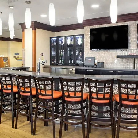 Fairfield Inn & Suites By Marriott Toronto Airport-2