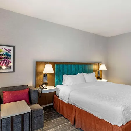 Hampton Inn Fort Collins-3