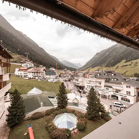 Superior Hotel Post Ischgl-2
