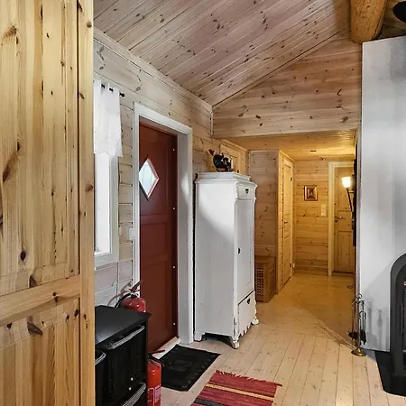 6 Bedroom Lovely Home In Treungen-2