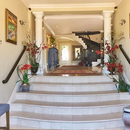 UNEQUALLED LUXURY VILLA BEACH 7000ft 180 VIEW-3