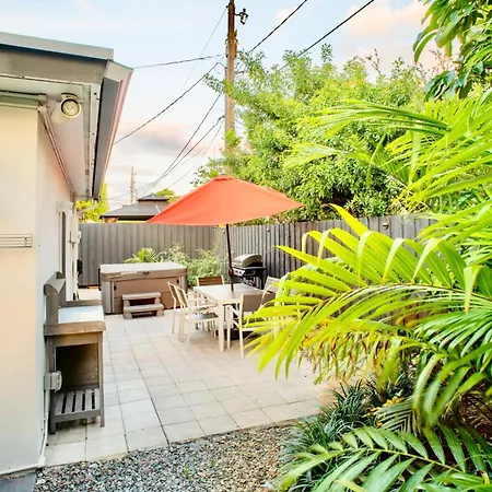 Walk To Wilton Drive - Spacious & Quiet Villa #2 Hot Tub!-3