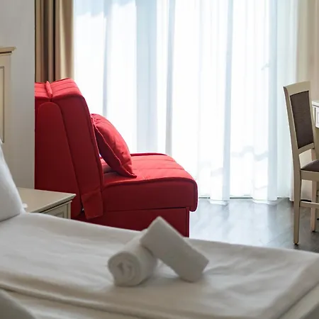 Hotel Sogno Del Benaco-2