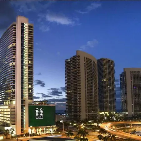 Unlisted Luxury 2BR 2BA Water Front in Hyde Beach Resort-2