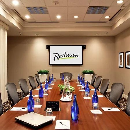 Radisson Hotel Phoenix Airport-3