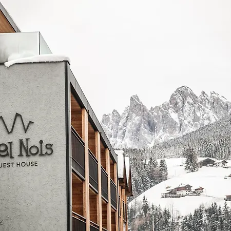 Viel Nois Guest House-3