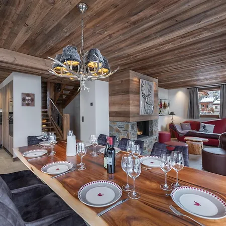 Le Cheval Blanc Et Le Loup Blanc, Jacuzzi, Hammam, Skis Aux Pieds-3