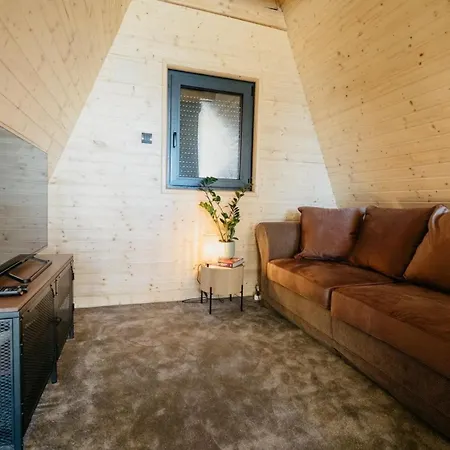 Azalea Chalet-3