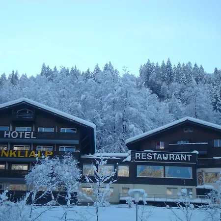 Hotel Restaurant Baenklialp-2