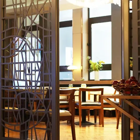 Montcalm Royal London House, Autograph Collection-2