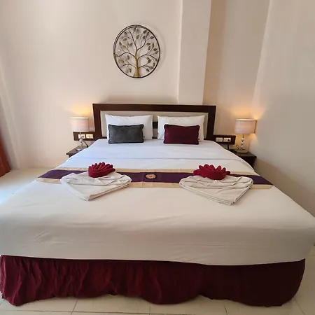 Seven Seas Hotel Patong Beach-2