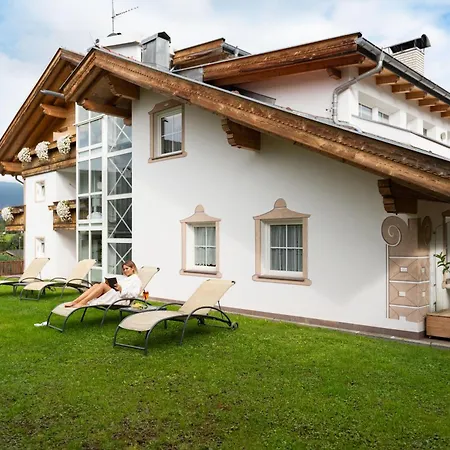 Cristallo B&B-3