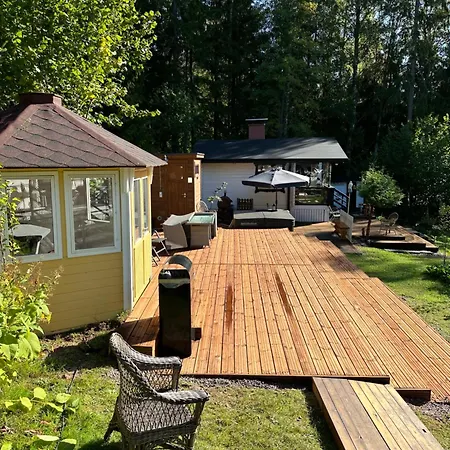 Moekki Kirkkonummi-3