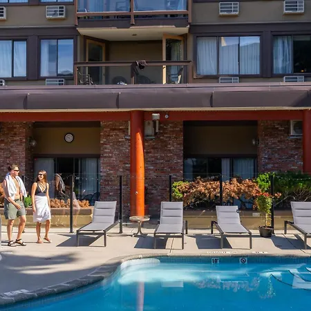 Whistler Village Inn&Suites-2