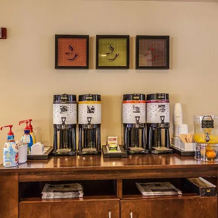 Hampton Inn Colorado Springs-Airport-3