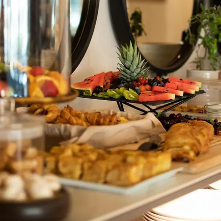 Marinus Beach Hotel-3