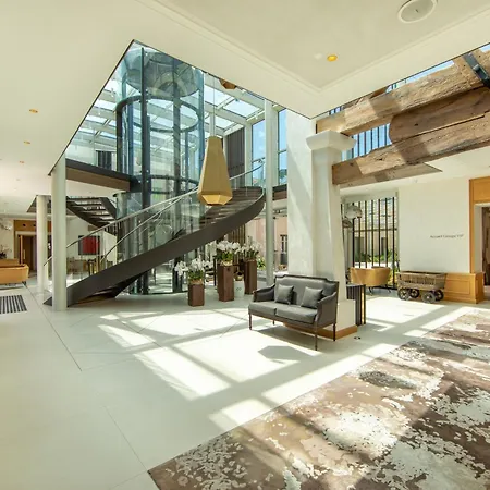 Hotel Chais Monnet & Spa-2