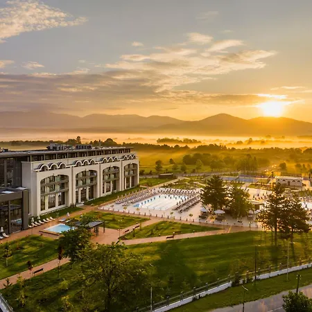 Kings' Valley Medical & Spa Hotel-2