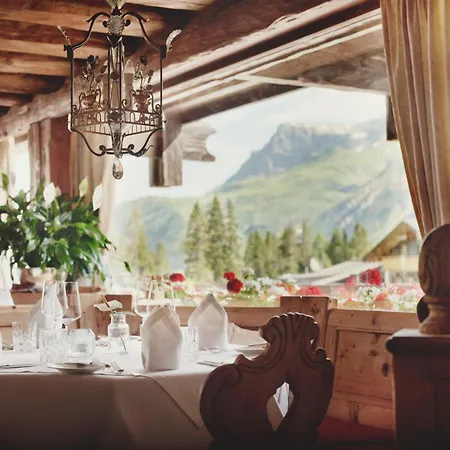 Burg Hotel Oberlech-2