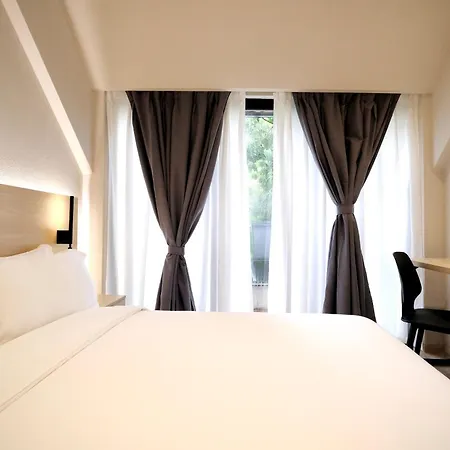 Rest Bugis Hotel-2