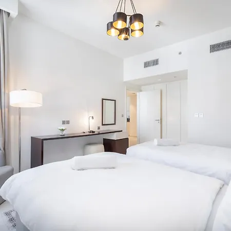 Stylish Stayz Beautiful Modern Apartment With Burj Khalifa Views-3