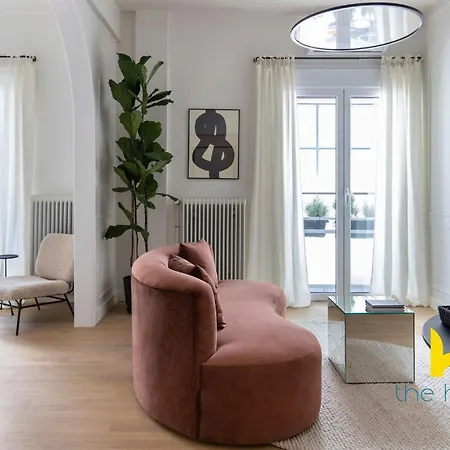 Athenian Elegance, Ensuite Whirlpool & Fireplace Near Acropolis-2