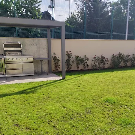 Balatonkenese Sunshine Villa-3