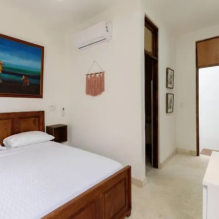 Guacanagarix 2-Bedroom Apt Casaareito-2