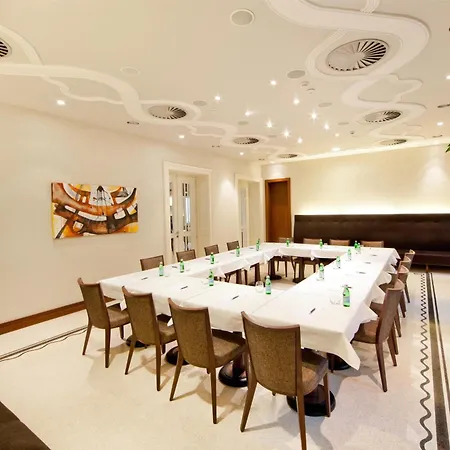 Roset Hotel & Residence-2