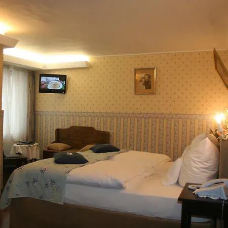 Märchenhotel-2