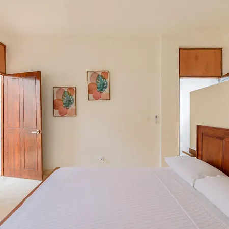 Guacanagarix 2-Bedroom Apt Casaareito-3