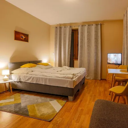 Apartmany Fatrapark 1 S Wellnessom Hrabovska Dolina-3