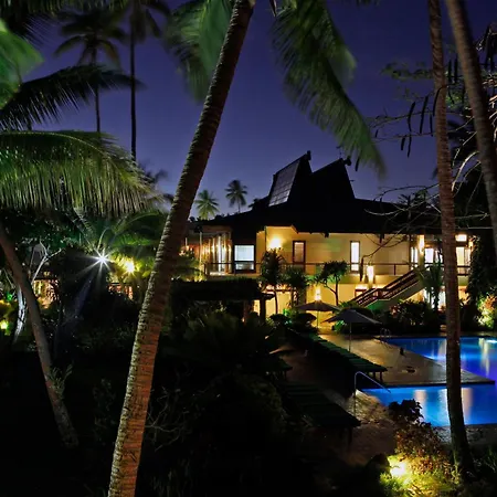 The Warwick Fiji-3